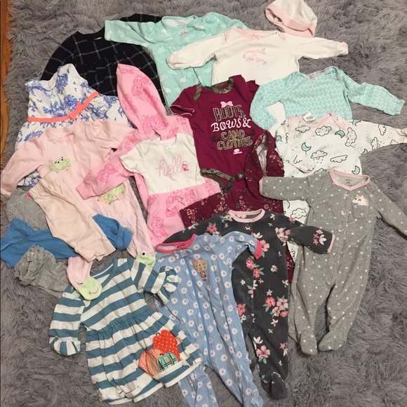0-3 and 3 month girls outfits - Picture 1 of 1
